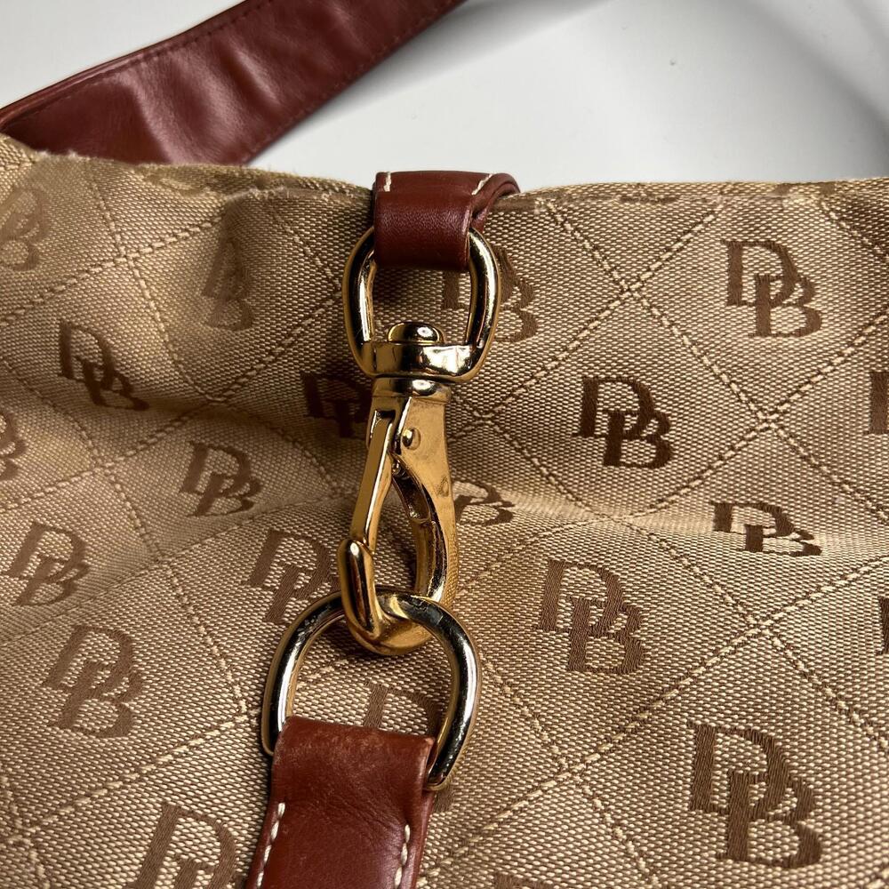 Dooney‎ & Bourke DB Signature Jacquard Shoulder Bag Brown Tan Leather Trim Hook - Picture 10 of 10